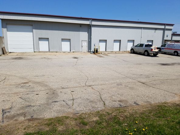 2946 Airport Rd, La Crosse, WI 54603